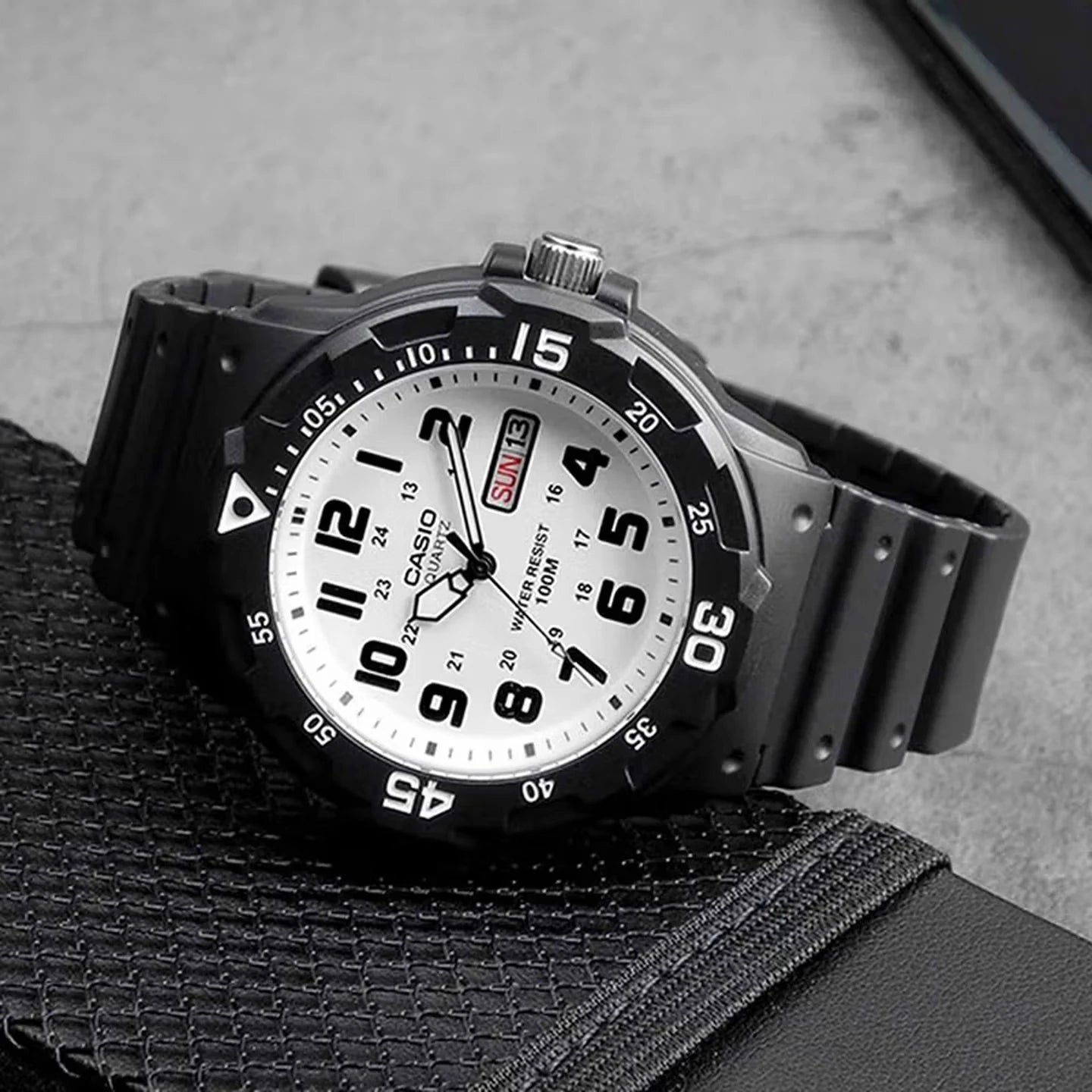 Casio MRW200H Unisex Analog Watch